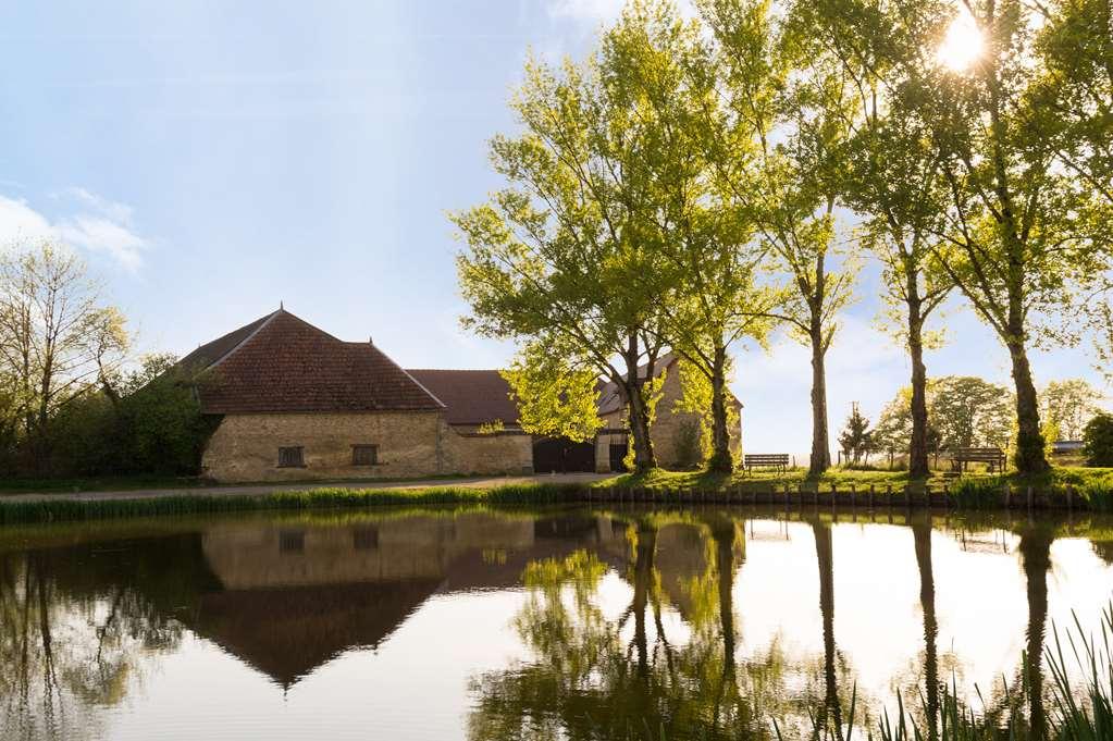 Logis Aux Maisons Экстерьер фото