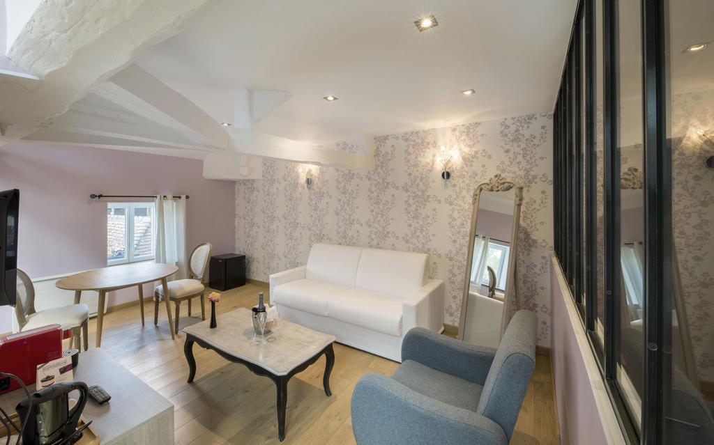 Logis Aux Maisons Экстерьер фото